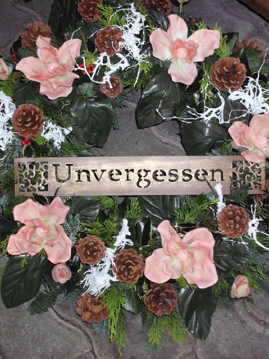 ewige Erinnerung mit stilvollen Blumenarrangements